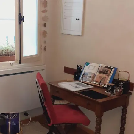 Oustau Des Carmes Apartment