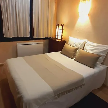 Oustau Des Carmes Apartment *