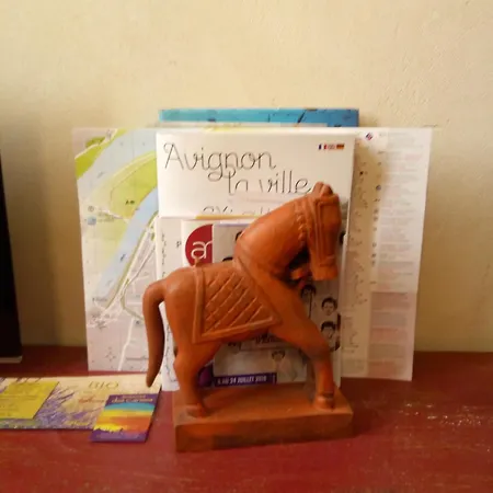 Oustau Des Carmes Apartment *